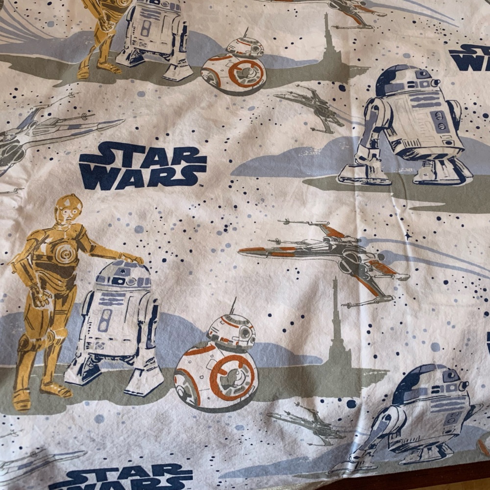Pottery Barn Kids Star Wars Sheet Set in White, Blue, Gray, Orange - Picture 8 of 8